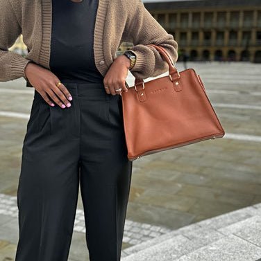 Top 10 Timeless Leather Bag Styles Every Woman Should Own - BAYRAW 