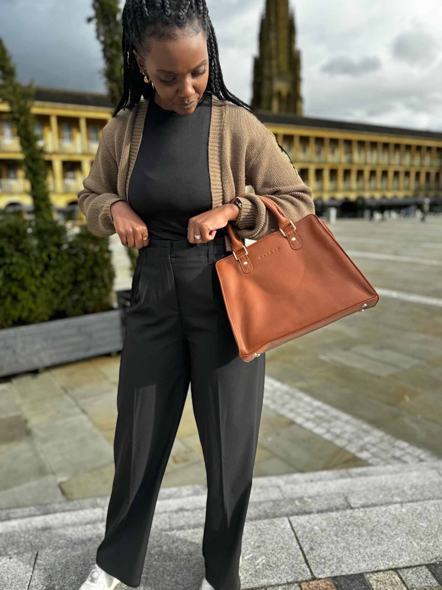 The Leather Satchel Handbag - BAYRAW 