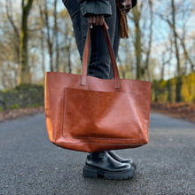 The Leather Tote - BAYRAW